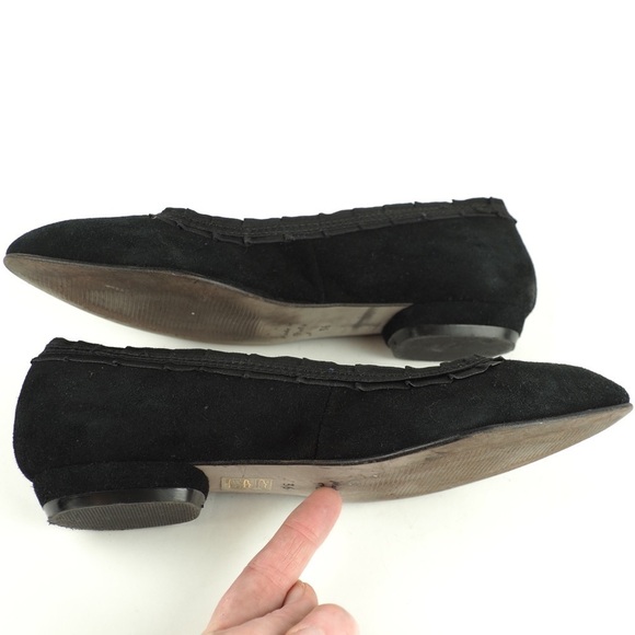 Italian made sz 36 black suede ruffle trim flats - Picture 4 of 8